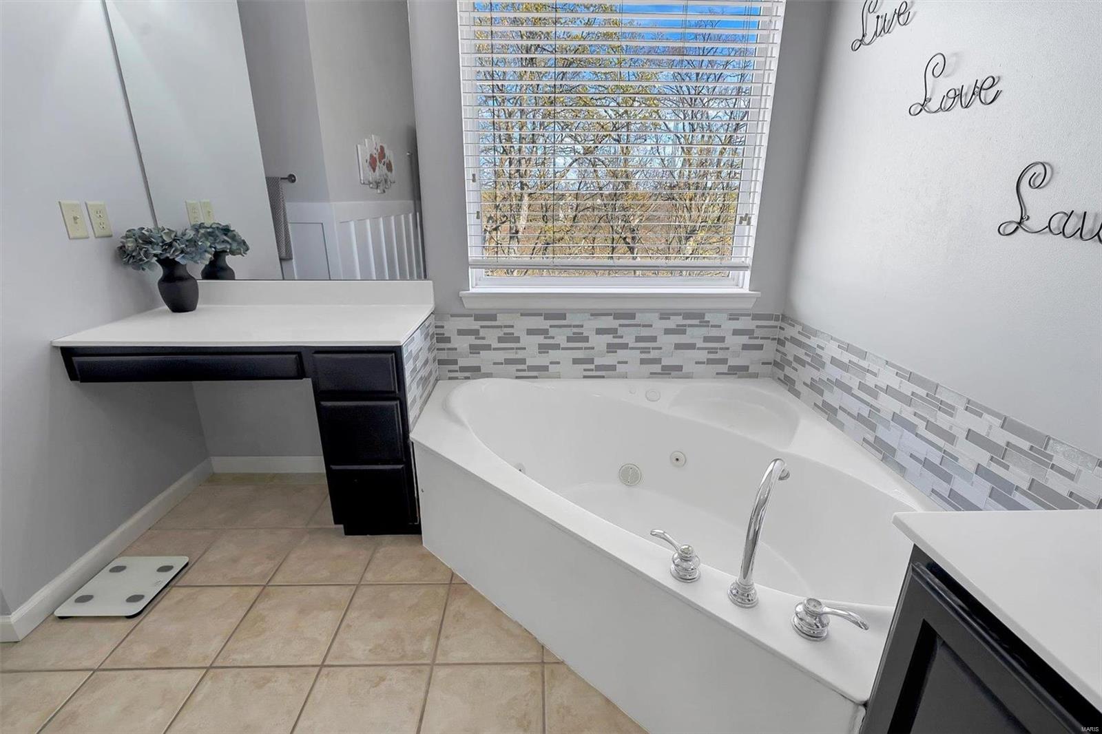 710 Grand View Ridge Court Eureka, MO 63025 - Photo 25 of 46 Gallery Image 25