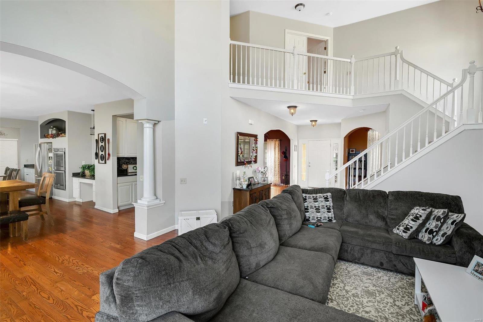 710 Grand View Ridge Court Eureka, MO 63025 - Photo 8 of 46 Gallery Image 8