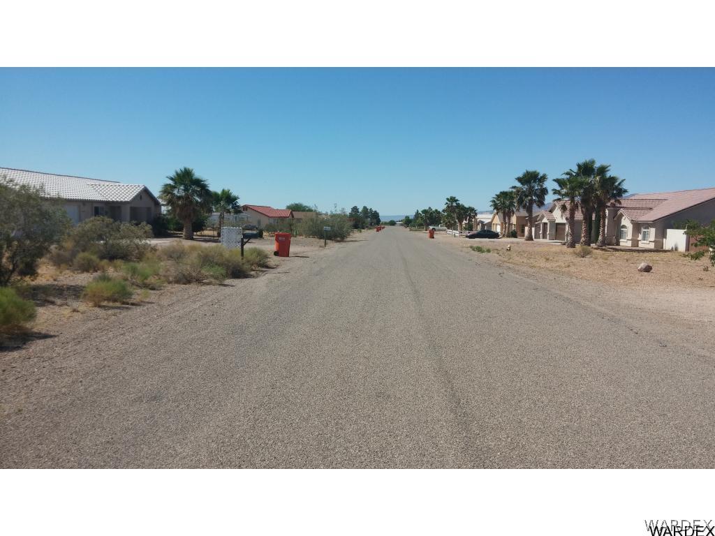 3702 North Neptune Road Golden Valley, AZ 86413 - Photo 3 of 3 paved road wneighboring props