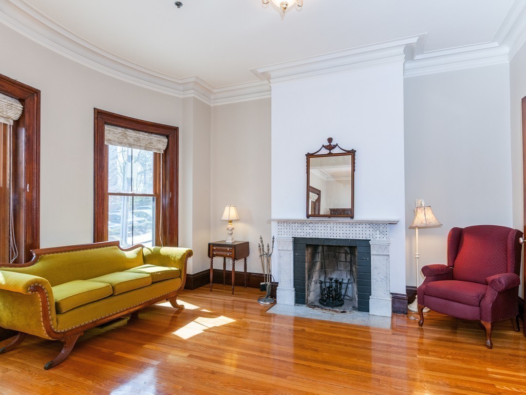 17 High Street, Unit 1 Brookline, MA 02445 - Photo 5 of 18