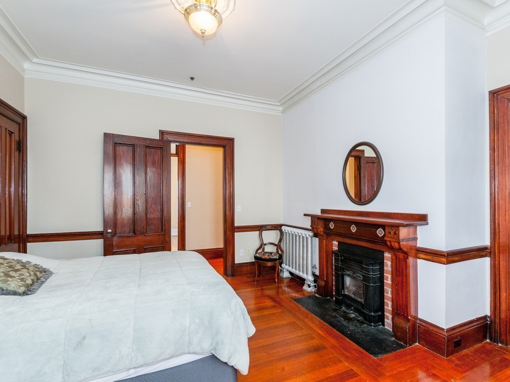 17 High Street, Unit 1 Brookline, MA 02445 - Photo 6 of 18