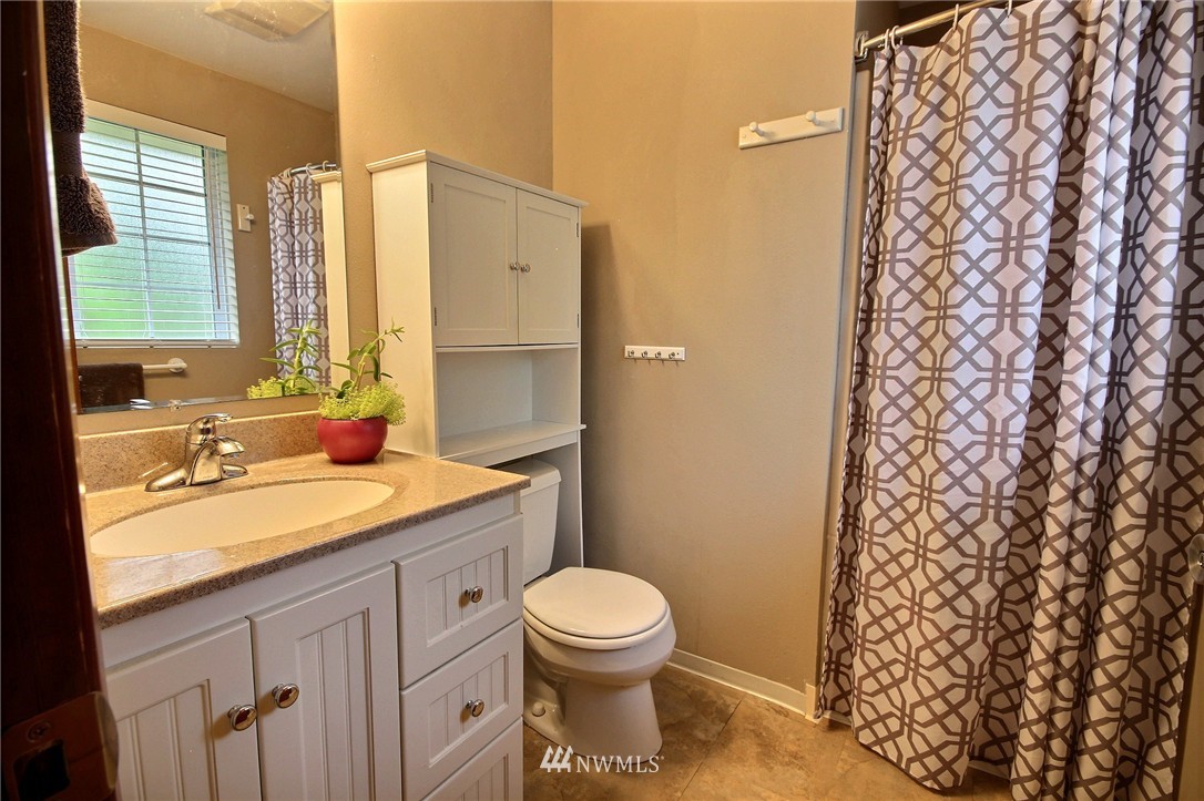 2224 Southeast 19th Street Renton, WA 98055 - Photo 13 of 20 Gallery Image 13