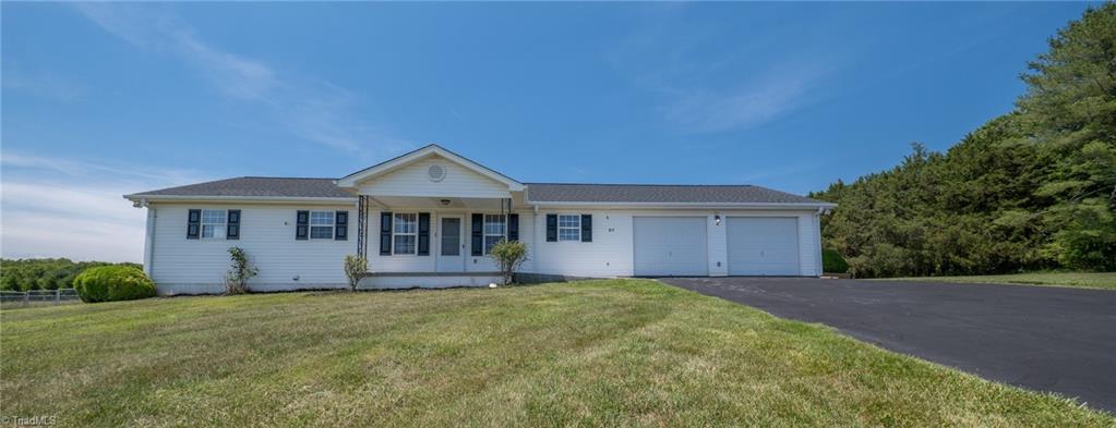 817 Holly Springs Road Mount Airy, NC 27030 - Photo 1 of 32