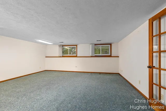 $299,000 | 2845 Valley Spring Drive, Caledonia, MI 49316