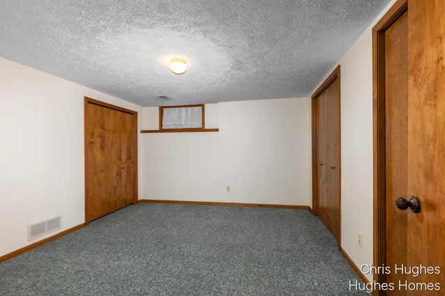 $299,000 | 2845 Valley Spring Drive, Caledonia, MI 49316