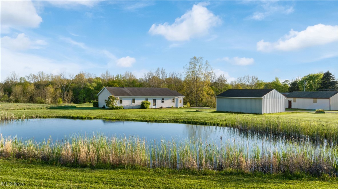 7116 Norwalk Road Medina, OH 44256 - Photo 4 of 27 Gallery Image 4