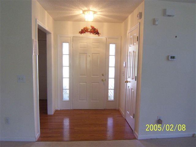 591 South Alexander Road Seneca, SC 29678 - Photo 4 of 17 Gallery Image 4