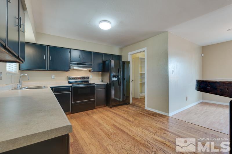 1402 Frontier Street Reno, NV 89503 - Photo 3 of 15 Photo 3