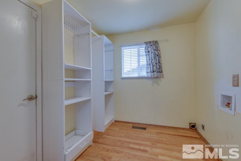1402 Frontier Street Reno, NV 89503 - Photo 7 of 15 Photo 7