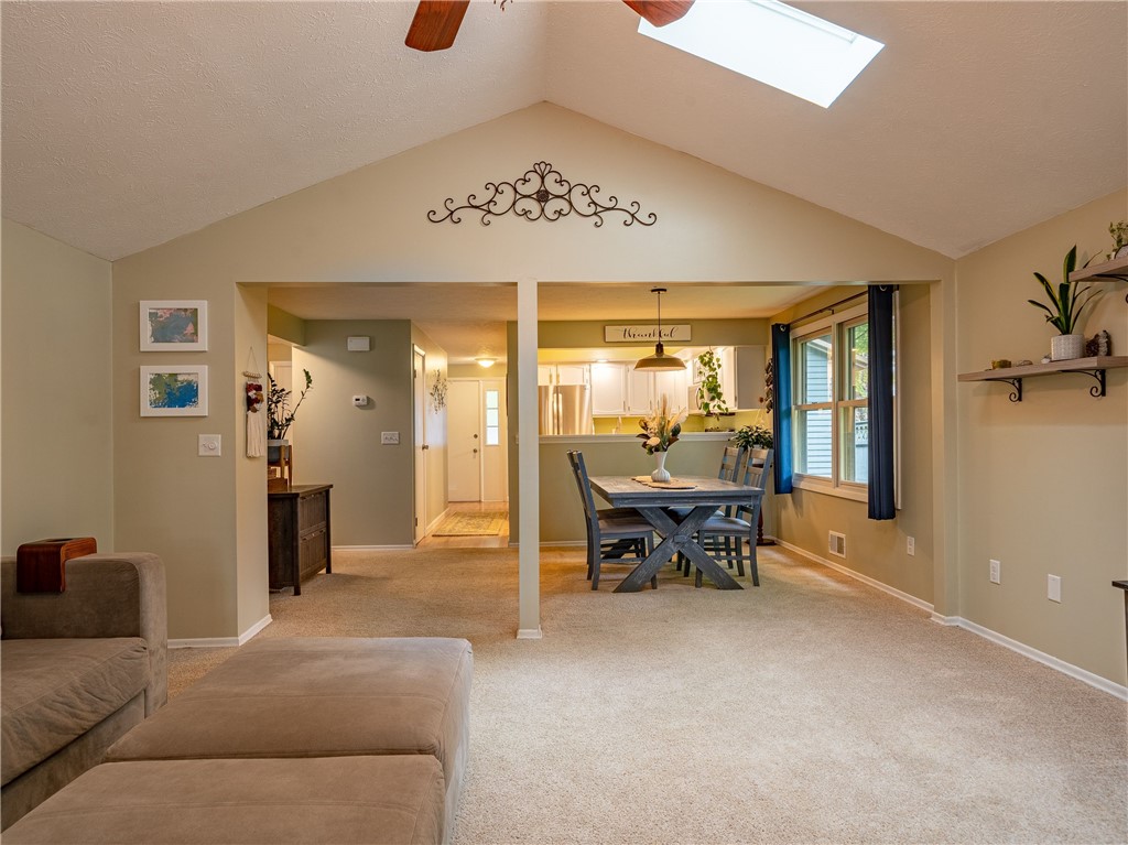 47 Westover Drive Webster, NY 14580 - Photo 12 of 29