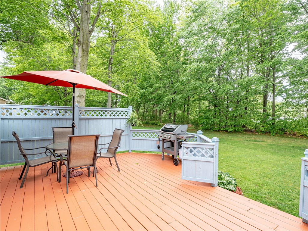 47 Westover Drive Webster, NY 14580 - Photo 25 of 29