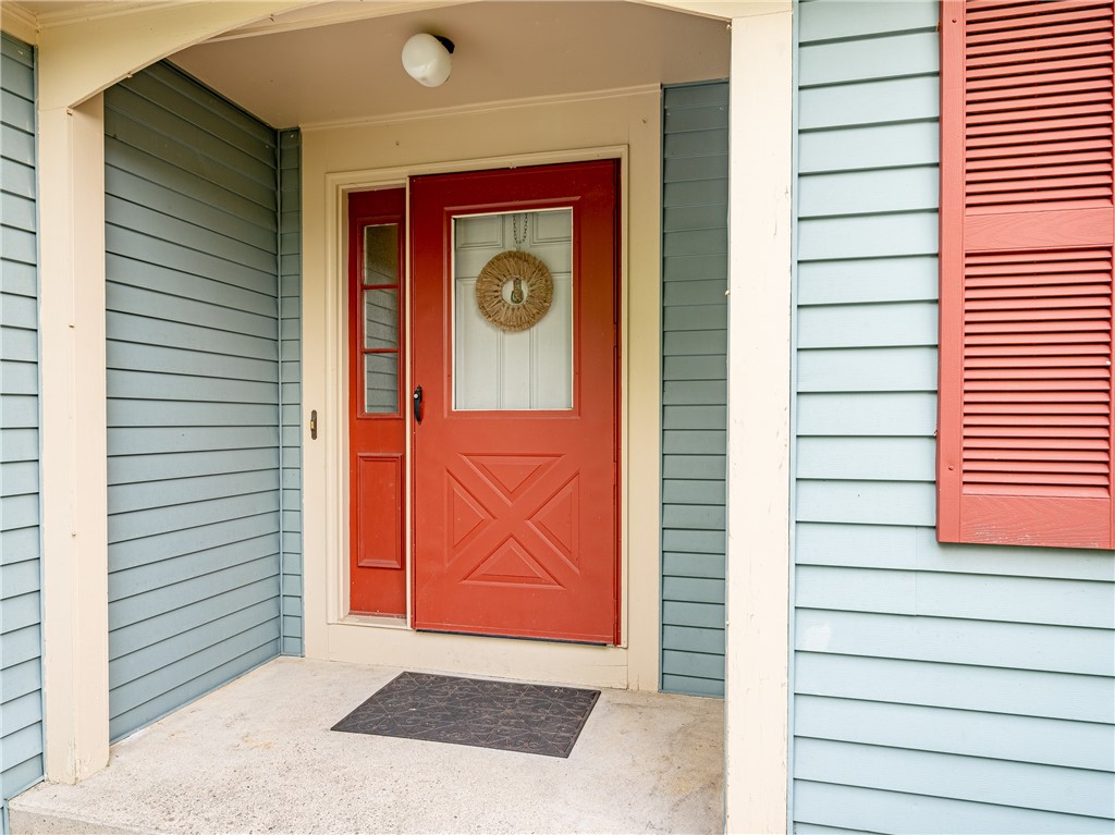 47 Westover Drive Webster, NY 14580 - Photo 3 of 29