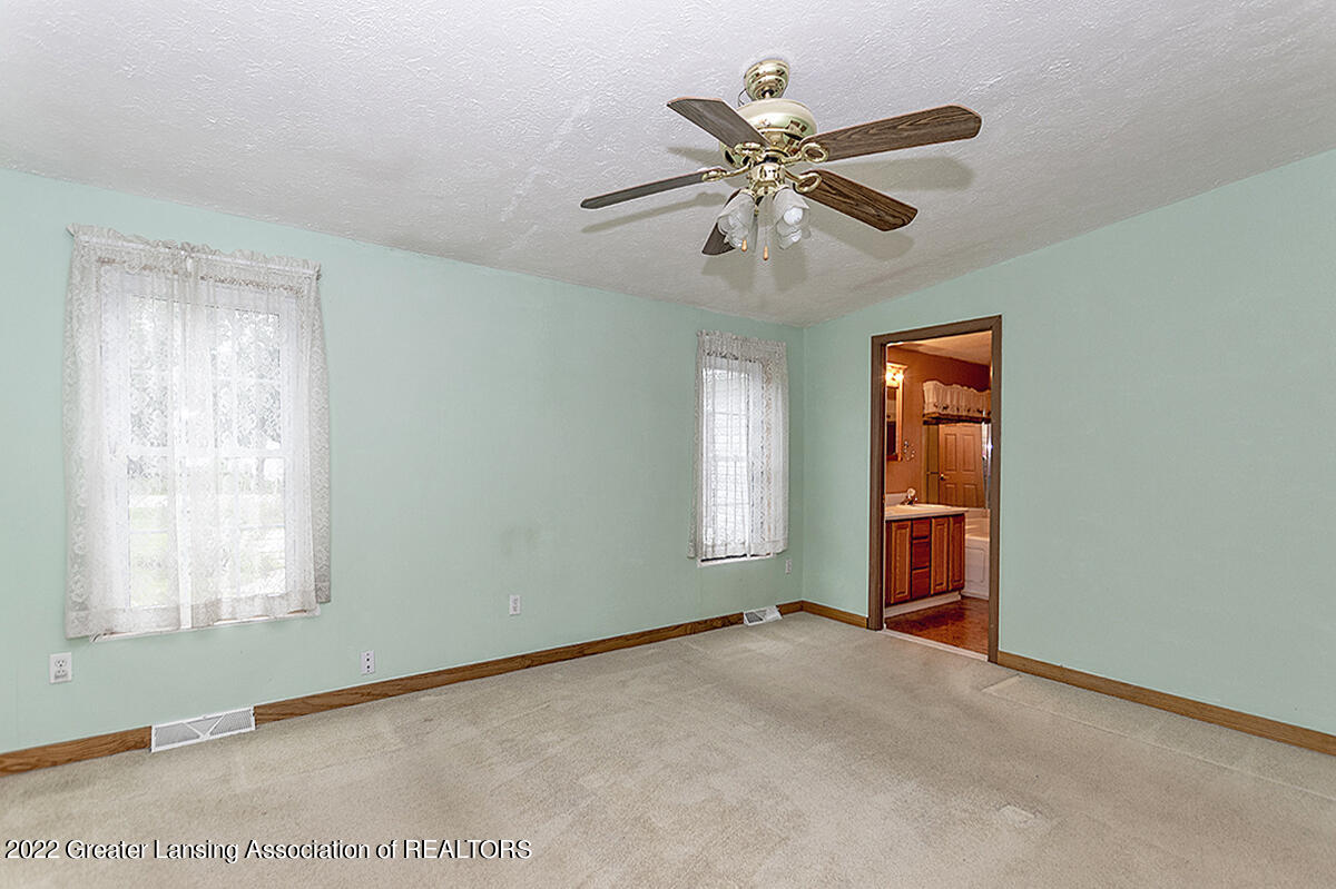 1793 West Stoll Road Dewitt, MI 48820 - Photo 18 of 33 17