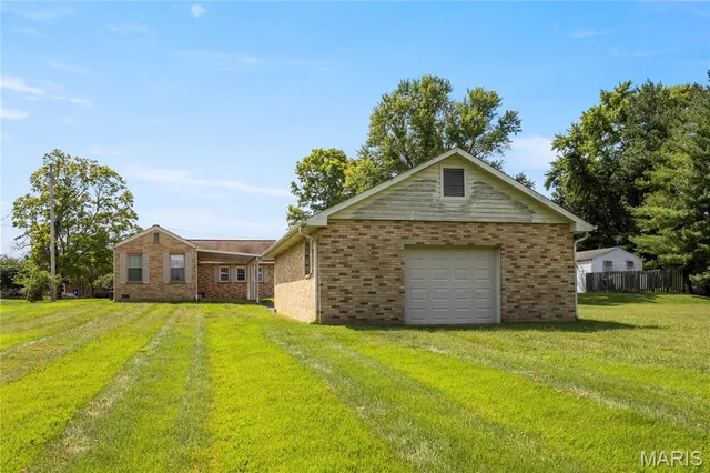 $357,375 | 17707 Wild Horse Creek Road, Chesterfield, MO 63005