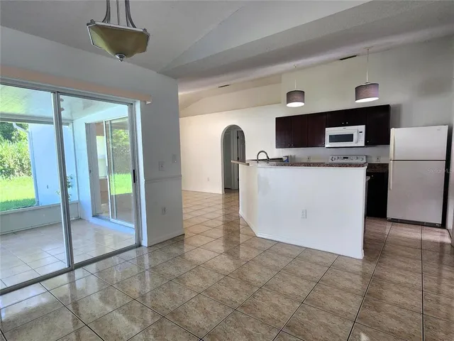 $2,000 | 312 Cornwallis Court, Kissimmee, FL 34758