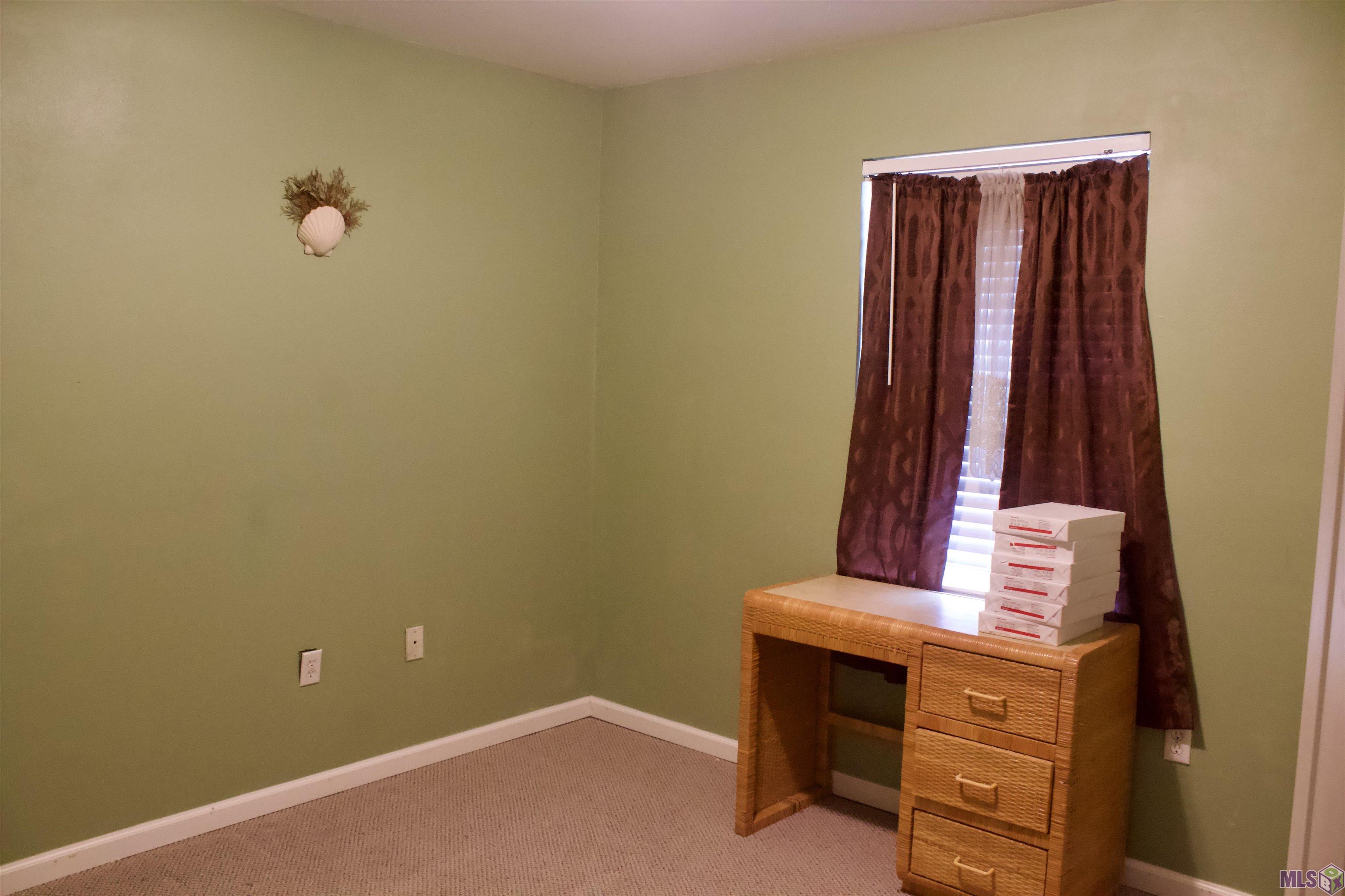 7367 Fox Run Denham Springs, LA 70706 - Photo 7 of 13