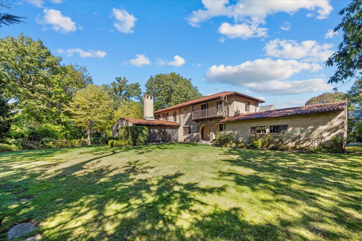 260 Oxford Road Kenilworth, IL 60043 - Photo 3 of 61