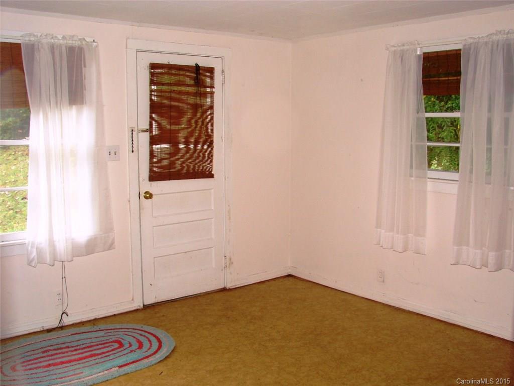 632 Banjo Branch Road Mars Hill, NC 28754 - Photo 17 of 24 Gallery Image 17