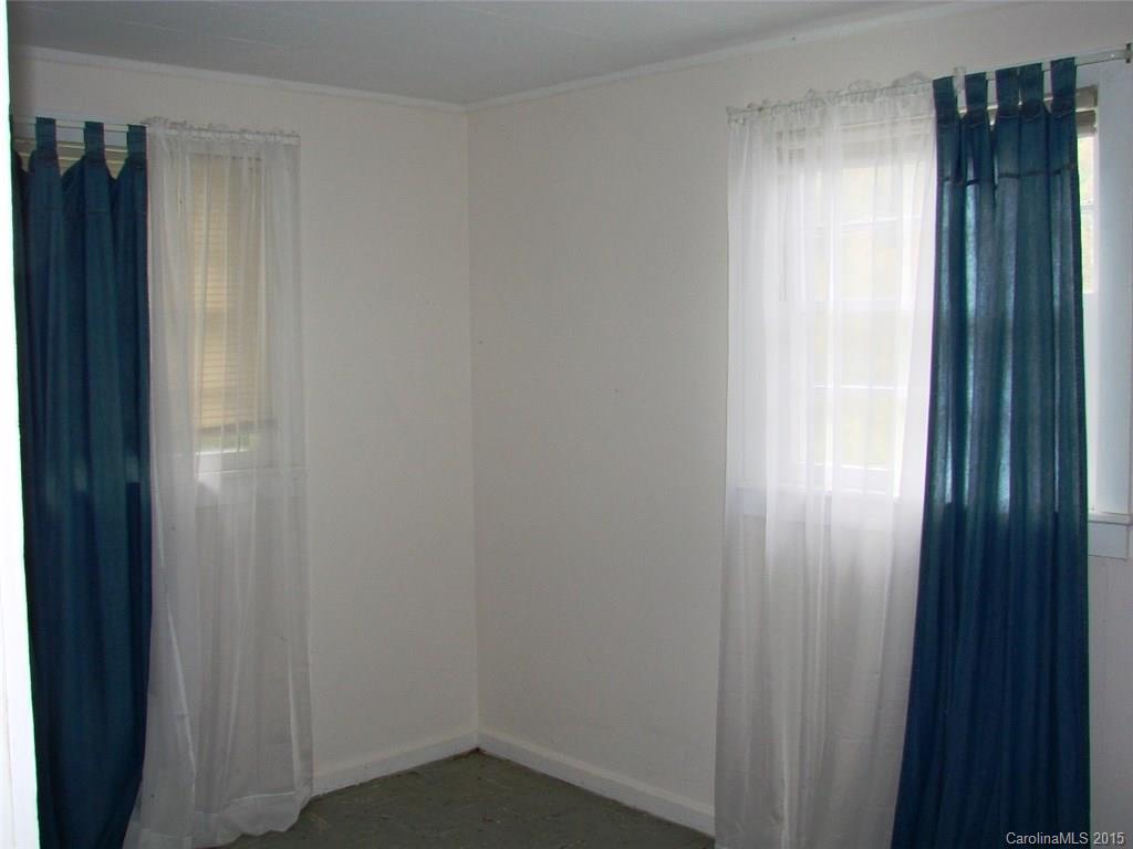 632 Banjo Branch Road Mars Hill, NC 28754 - Photo 19 of 24 Gallery Image 19