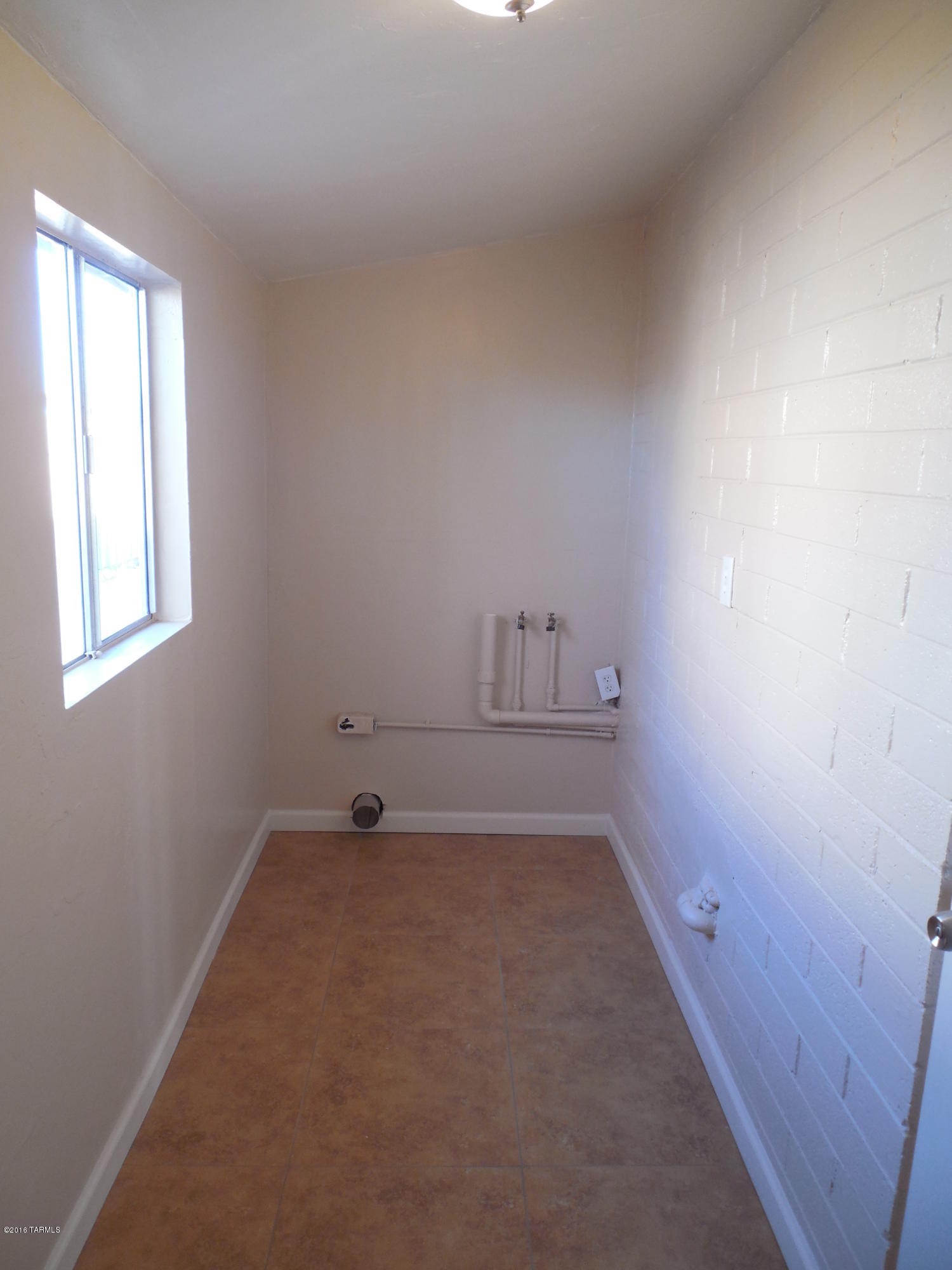 302 East Rodeo Drive Tucson, AZ 85714 - Photo 9 of 31 Gallery Image 9