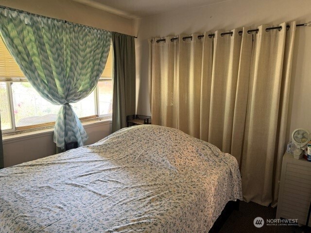 6715 Delridge Way Southwest Seattle, WA 98106 - Photo 9 of 16