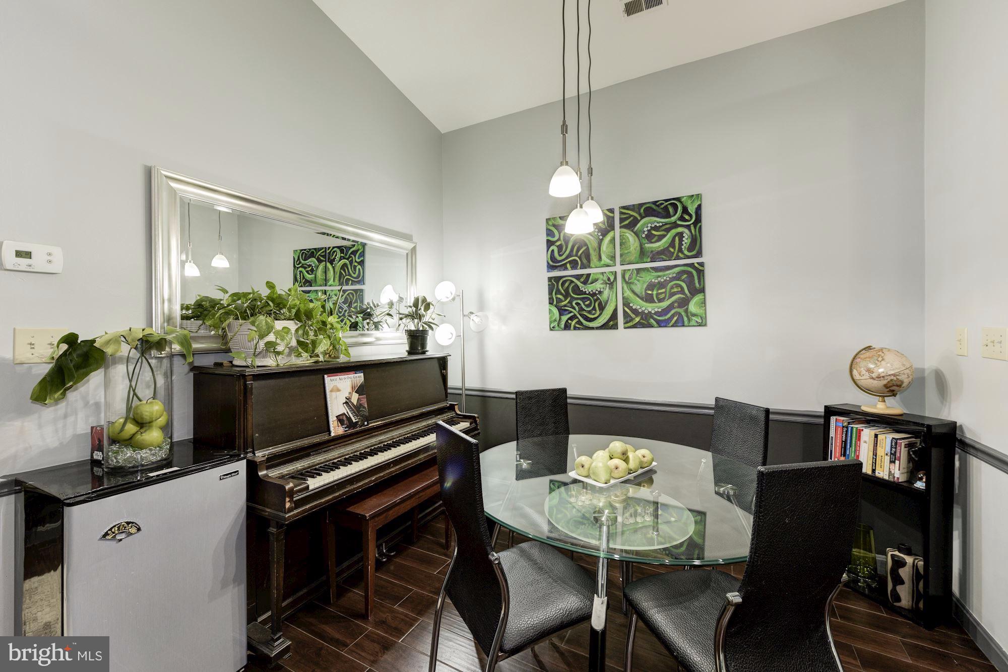 13703 Modrad Way, Unit 33 Silver Spring, MD 20904 - Photo 8 of 29 Dining Room / Area (Off-Kitchen)