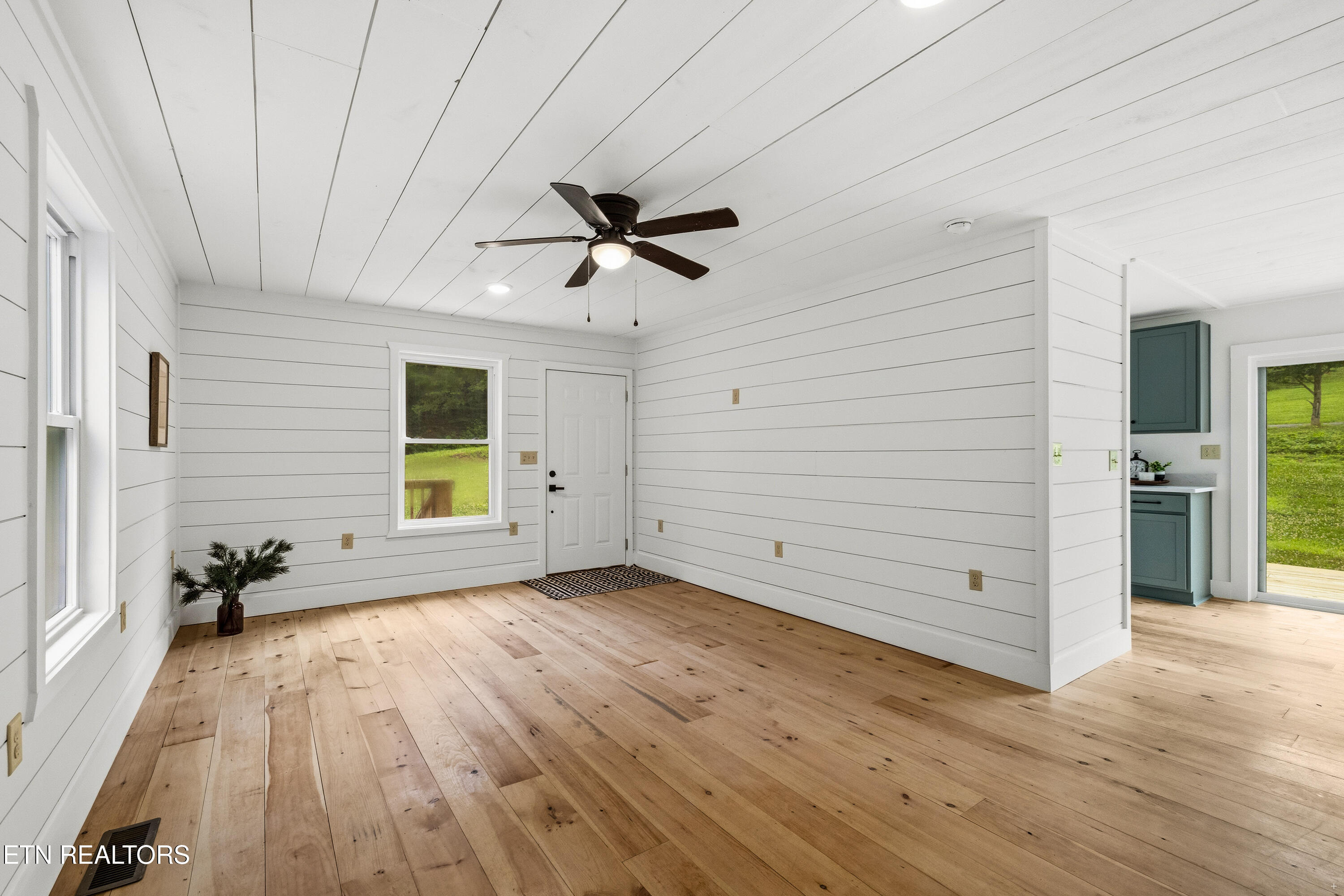 157 Greasy Cove Road Cosby, TN 37722 - Photo 27 of 31 Positive Perceptions-28