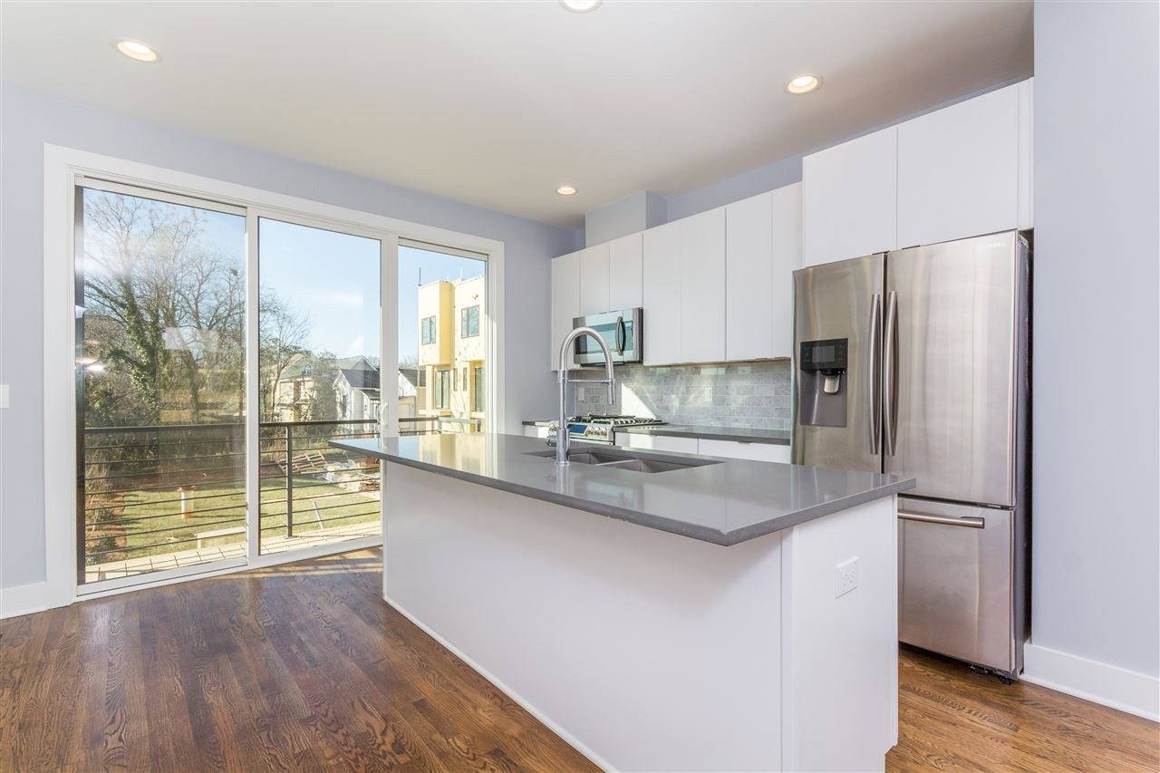 511 West Lenoir Street Raleigh, NC 27601 - Photo 5 of 18 Photo 5