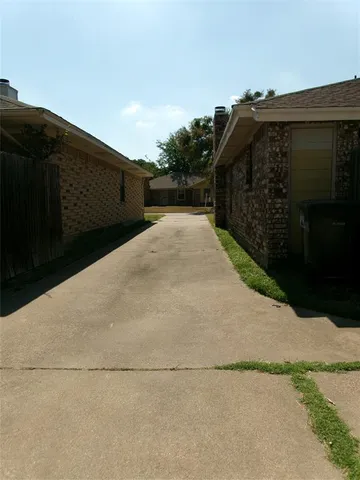 $1,550 | 2409 Ventura Drive, Unit B, Arlington, TX 76015