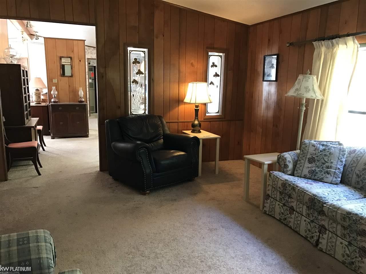6152 Benoit Road Algonac, MI 48001 - Photo 17 of 31 31332567-16.JPG