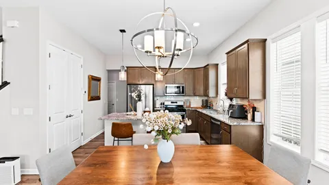 $425,000 | 8081 Arrowwood Lane North, Maple Grove, MN 55369