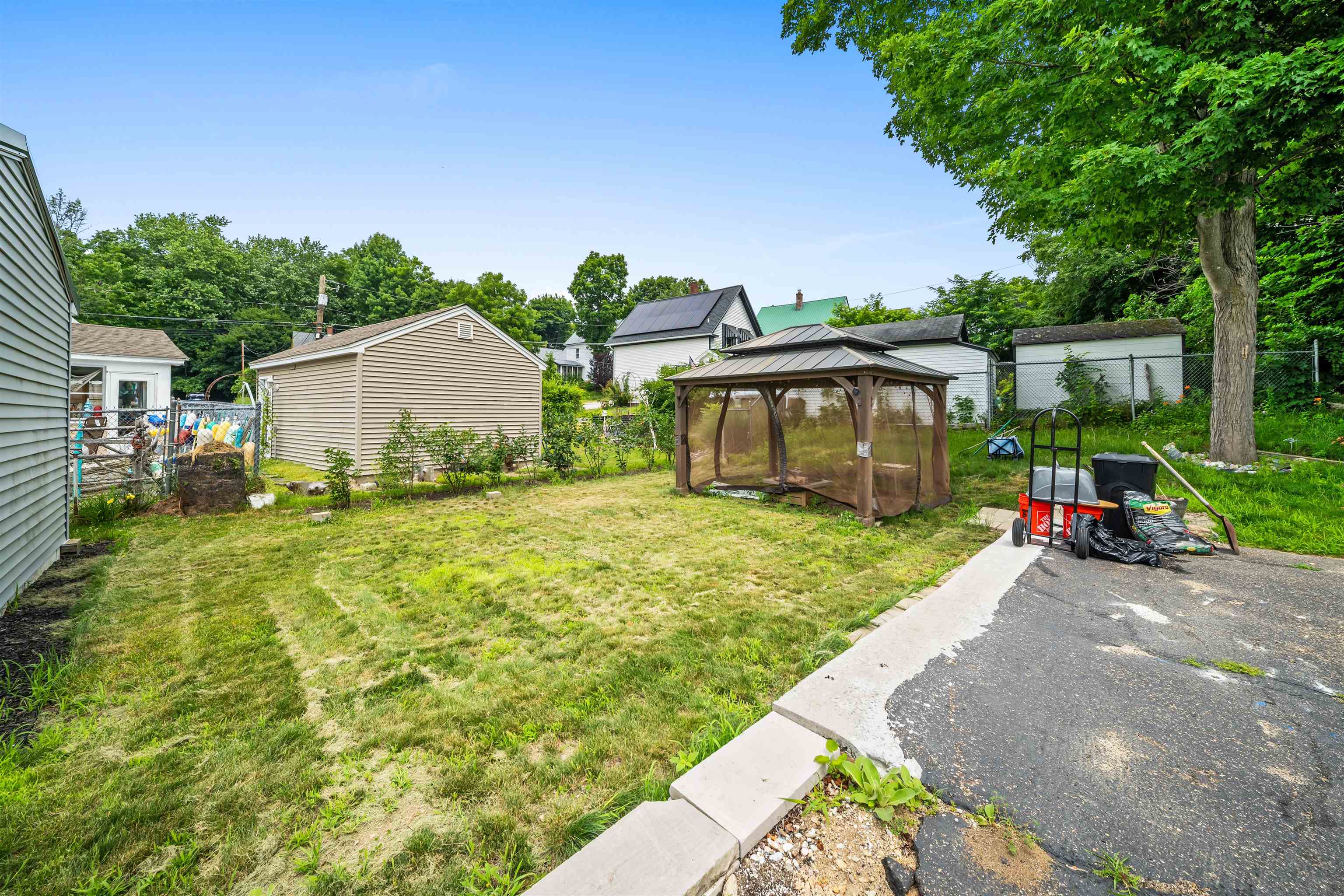 13 Crescent Street Farmington, NH 03835 - Photo 21 of 25