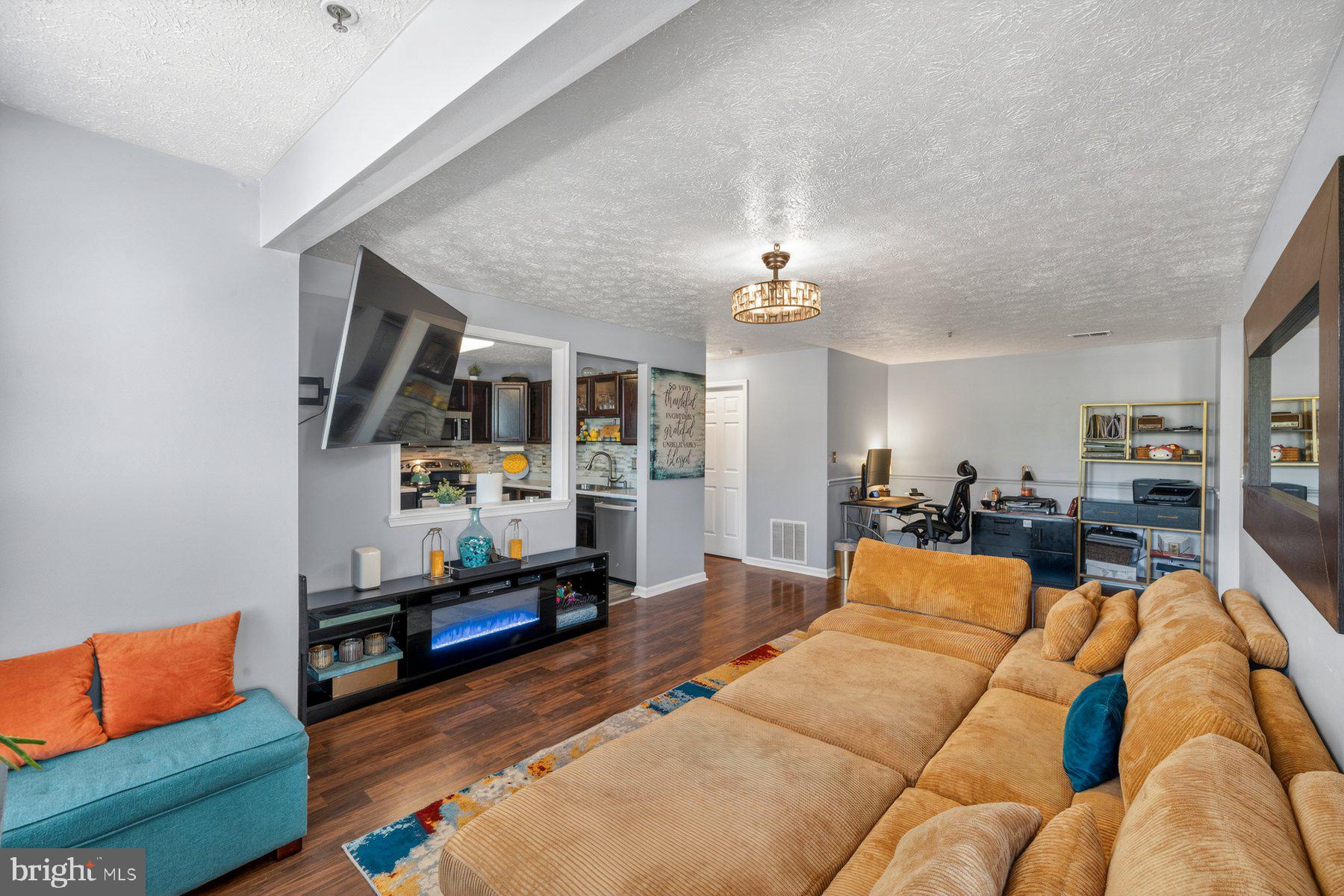 697 Winding Stream Way, Unit 201 Odenton, MD 21113 - Photo 4 of 33