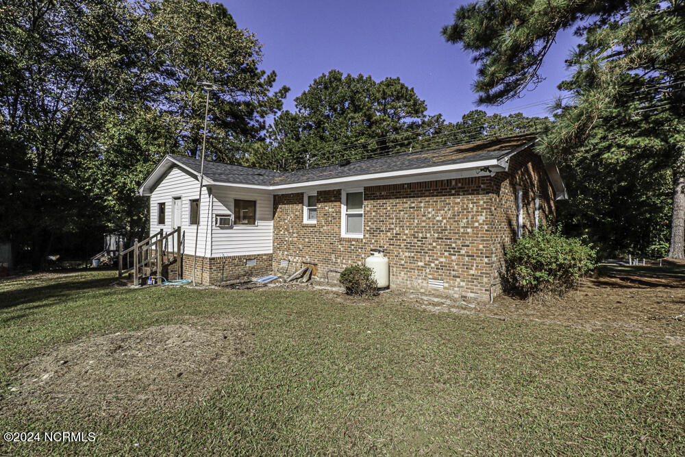 351 Wises Store Road Murfreesboro, NC 27855 - Photo 6 of 32 0005-IMG_8091