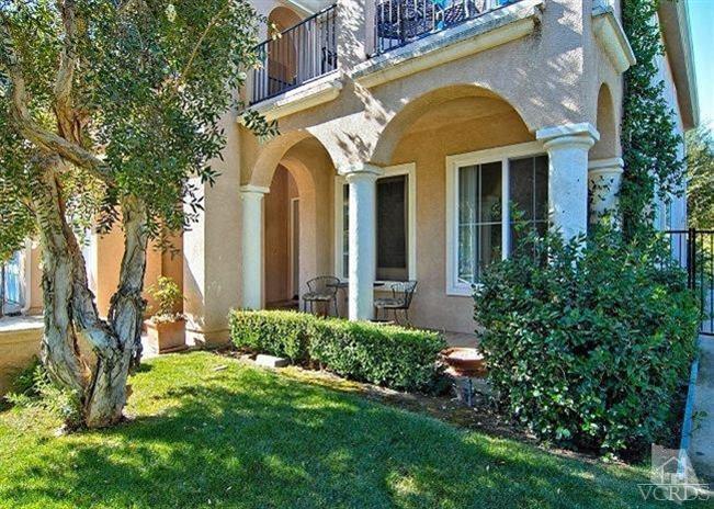 1373 Hidden Ranch Drive Simi Valley, CA 93063 - Photo 3 of 50 a front view of a house with garden
