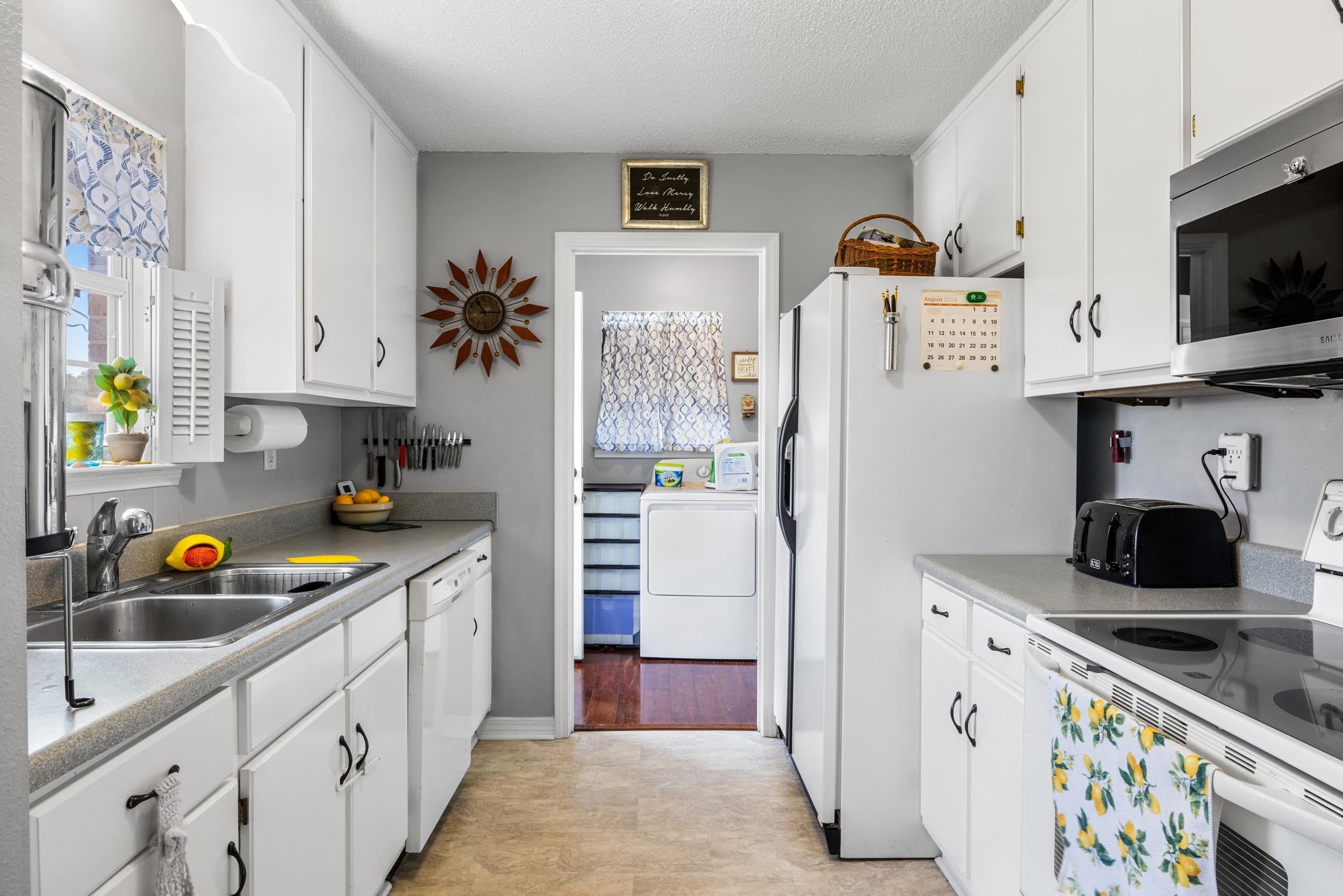 16130 West Indigo Loop Summerdale, AL 36580 - Photo 10 of 25 Kitchen