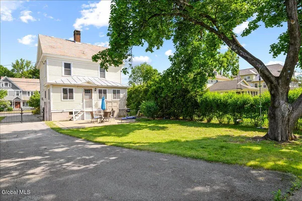 $19,500 | 162 Lake Avenue, Saratoga Springs, NY 12866