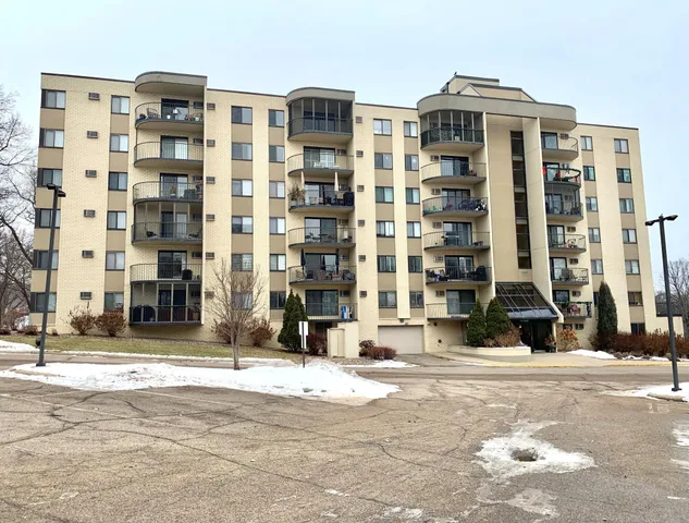 $230,000 | 1111 Elway Street, Unit 609, St. Paul, MN 55116