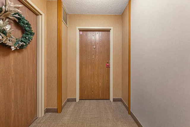 $230,000 | 1111 Elway Street, Unit 609, St. Paul, MN 55116