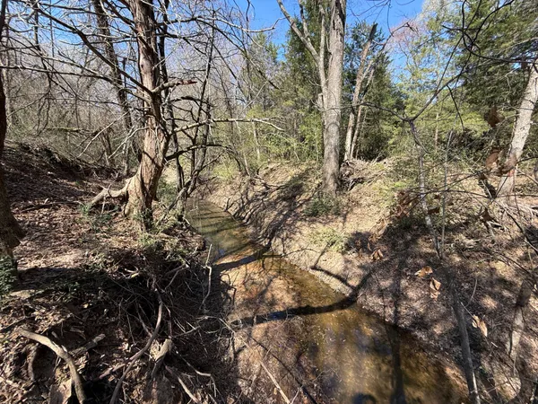 $255,000 | 445 St Fairfield Tx 75840, Fairfield, TX 75840