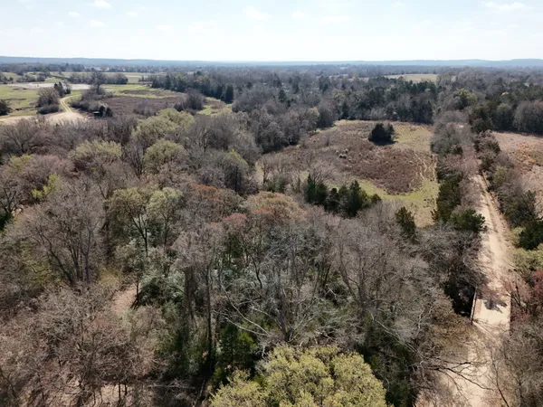 $255,000 | 445 St Fairfield Tx 75840, Fairfield, TX 75840