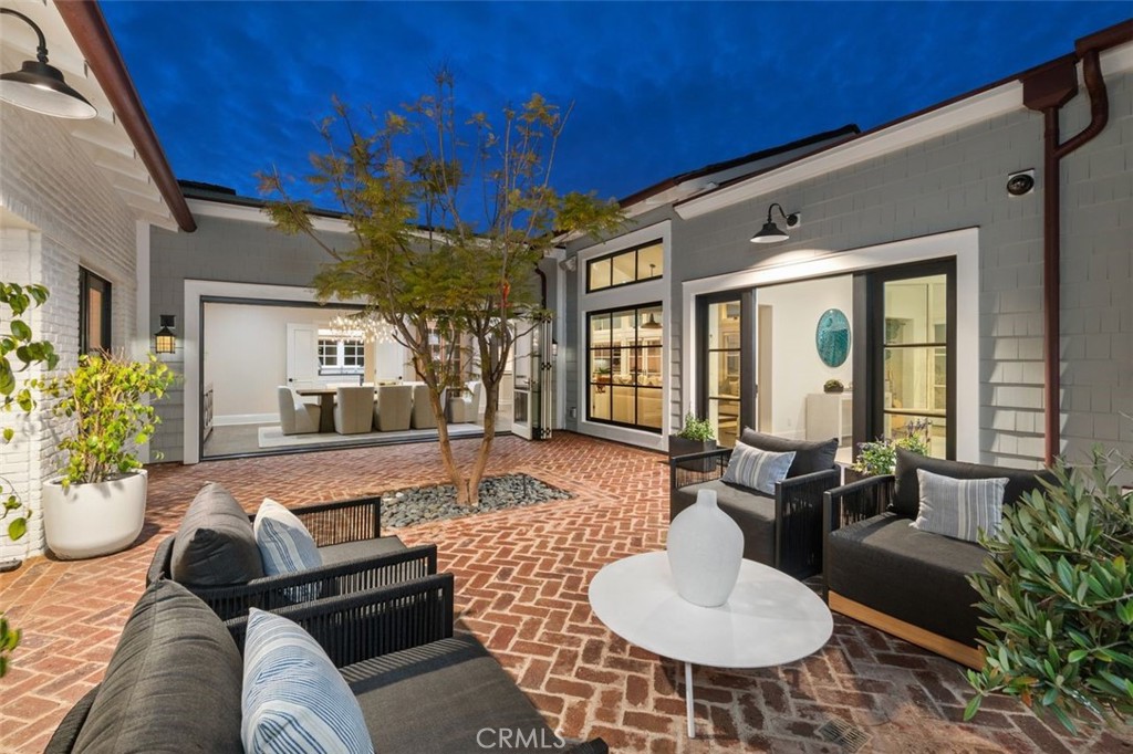 19 Seabreeze Terrace Dana Point, CA 92629 - Photo 3 of 40 a outdoor living space with furniture and a potted plant