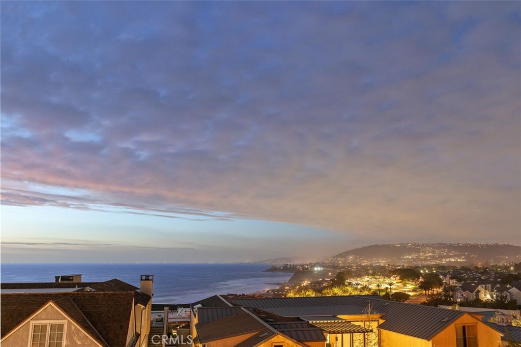 19 Seabreeze Terrace Dana Point, CA 92629 - Photo 36 of 40 an aerial view of a city