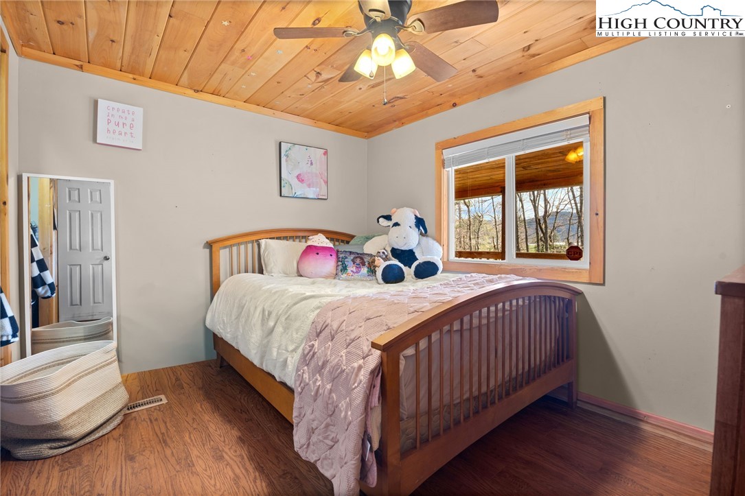 170 Rourke Ridge Road Deep Gap, NC 28618 - Photo 16 of 34