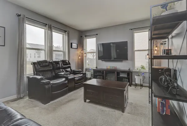$399,900 | 1809 Wesley Court, Joliet, IL 60431