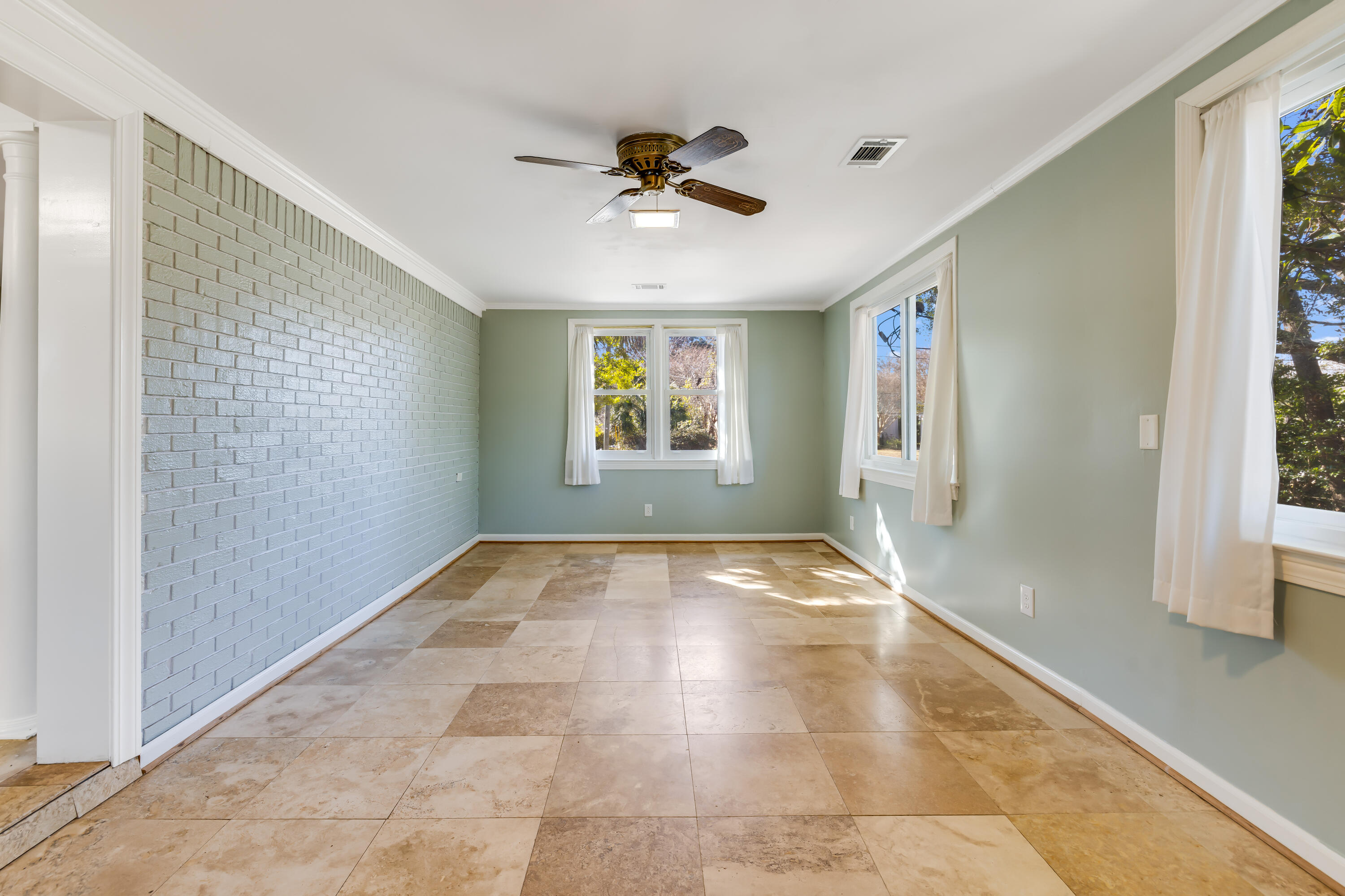 740 Windward Road Charleston, SC 29412 - Photo 29 of 39 Bonus Room off of kitchen/living room