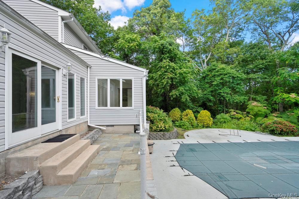83 Shore Road Mount Sinai, NY 11766 - Photo 29 of 39 Gallery Image 29