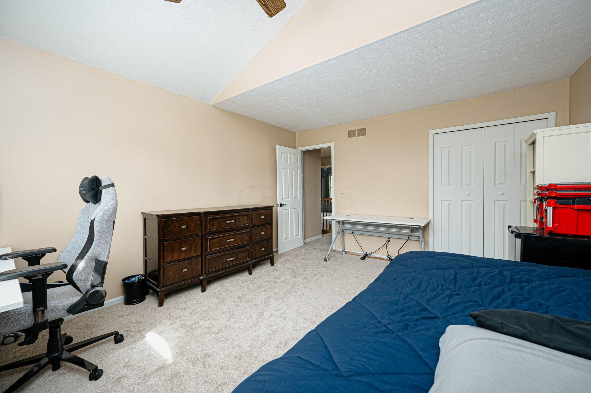 5688 Wilcox Road Dublin, OH 43016 - Photo 38 of 74 35-web-or-mls-5688 Wilcox Rd 035