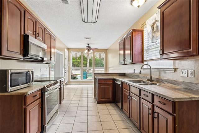 1057 Forest Ridge Loop Pearl River, LA 70452 - Photo 3 of 16