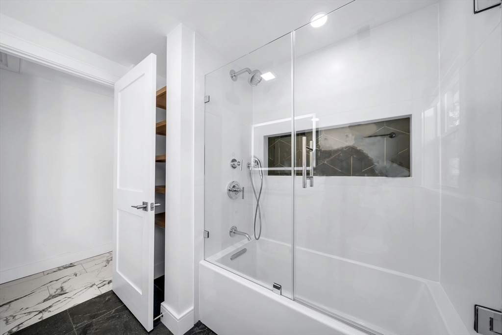 219 Waverly Road, Unit 219 North Andover, MA 01845 - Photo 18 of 36